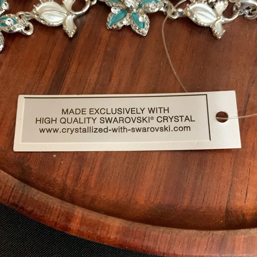 NWT Swarovski crystal bracelet - Picture 3 of 5